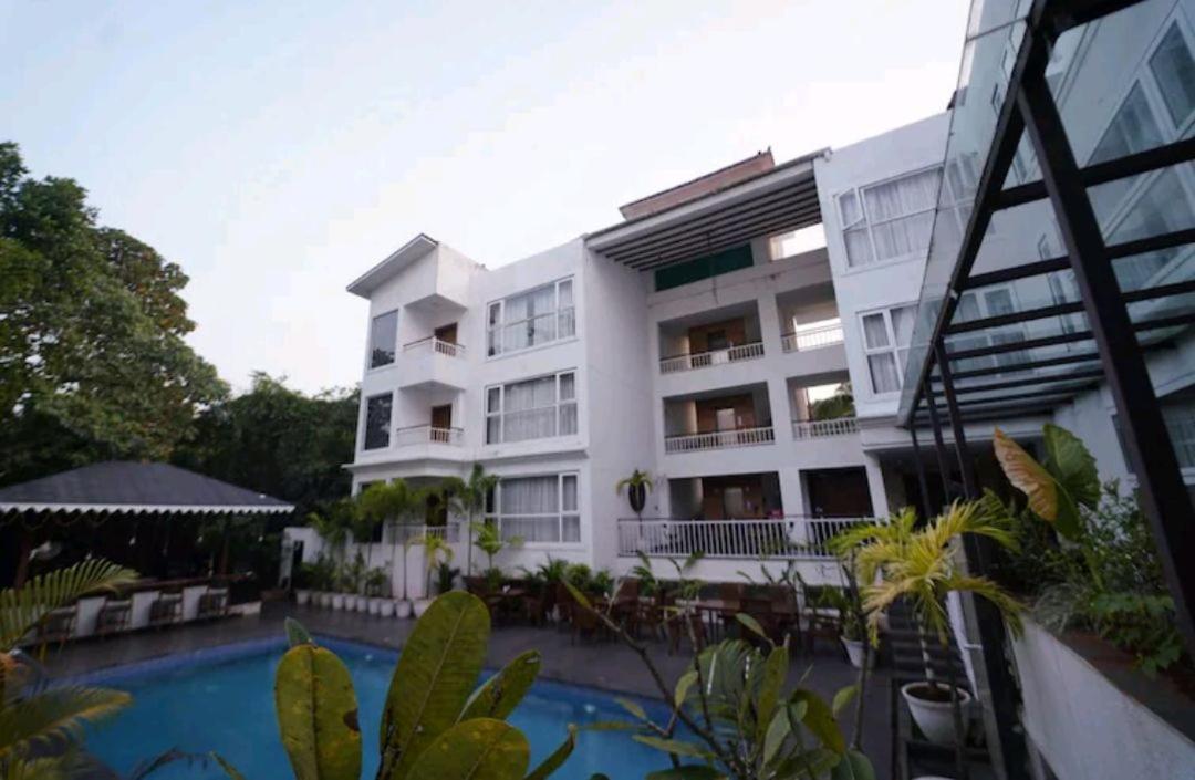 Okean De Goa Vagator Hotel Exterior photo